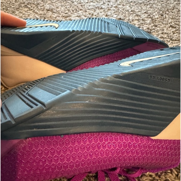 Nike Metcon 5 Vivid Purple w/ hyperlifts - Picture 11 of 11